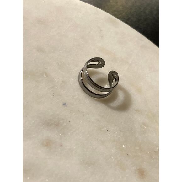 stainless steel ear cuff earring - Picture 1 of 3